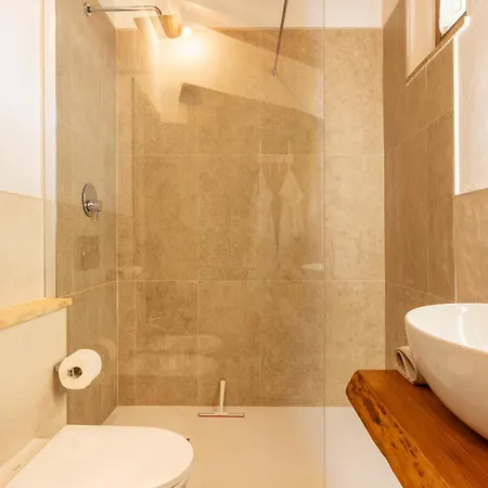Asso Di Picche Apartment *